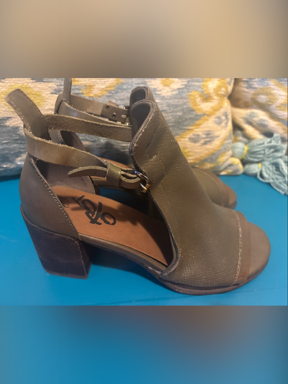 OTBT Olive Green/Brown Women's Block Heel Sandals